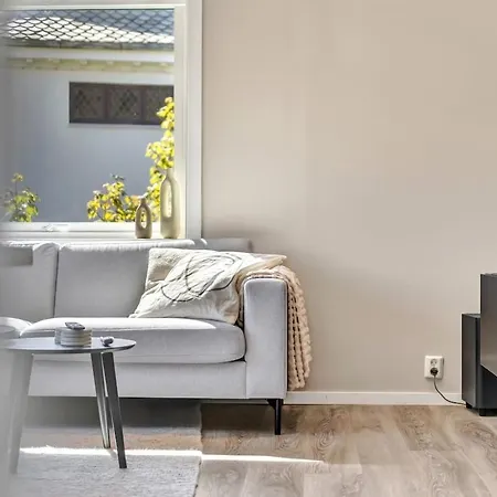 Διαμέρισμα Modern In